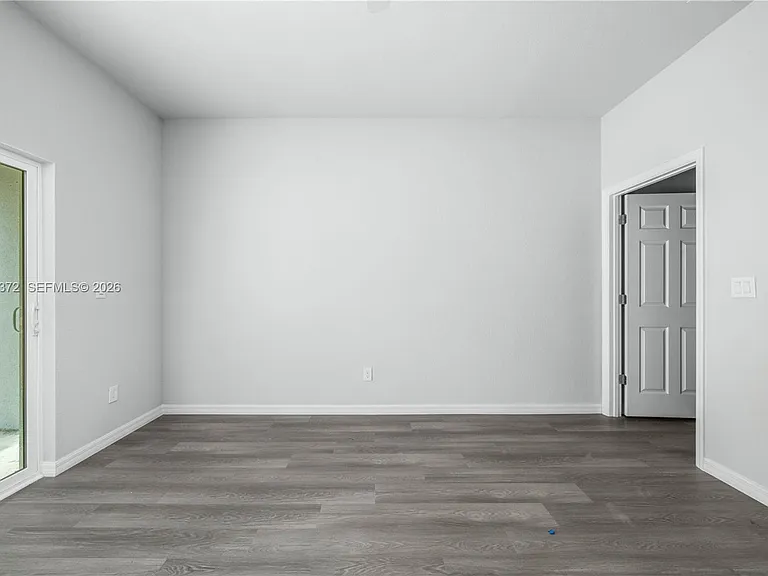 1428 Las Villas Blvd — Photo 32