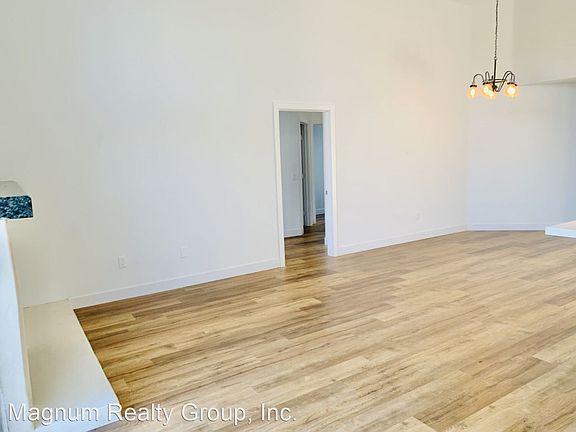 5th image of 41489 Avenida De La Reina