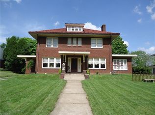 890 N Market St, Lisbon, OH