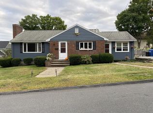 12 Cottage St, Wakefield, MA 01880
