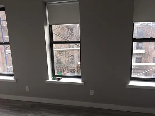 Rented by Bloom Real Estate Group | media 11