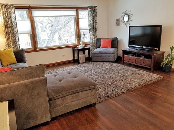 2nd image of 5020 N California Ave #2
