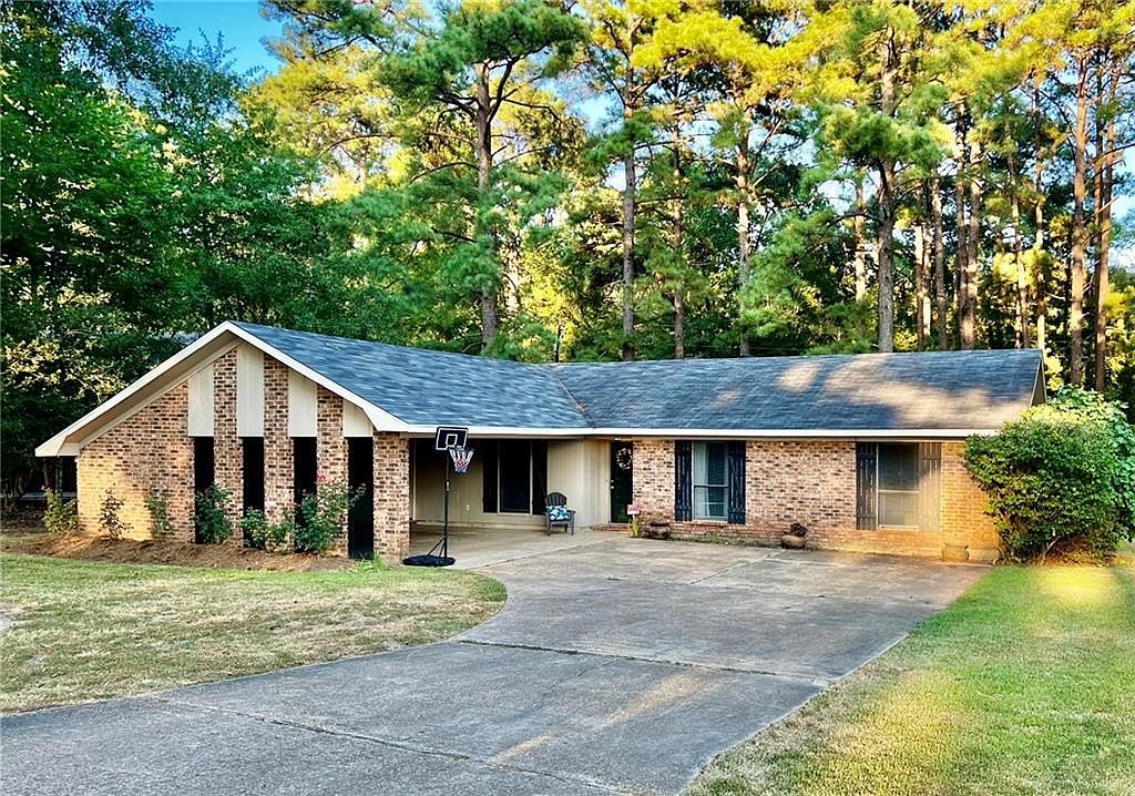 4406 Walden Dr, Pineville, LA 71360 Zillow