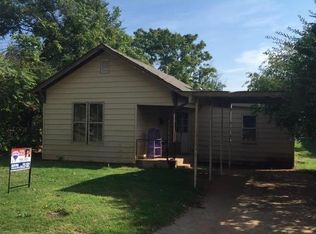 504 S Elk Ave, Elk City, OK 73644