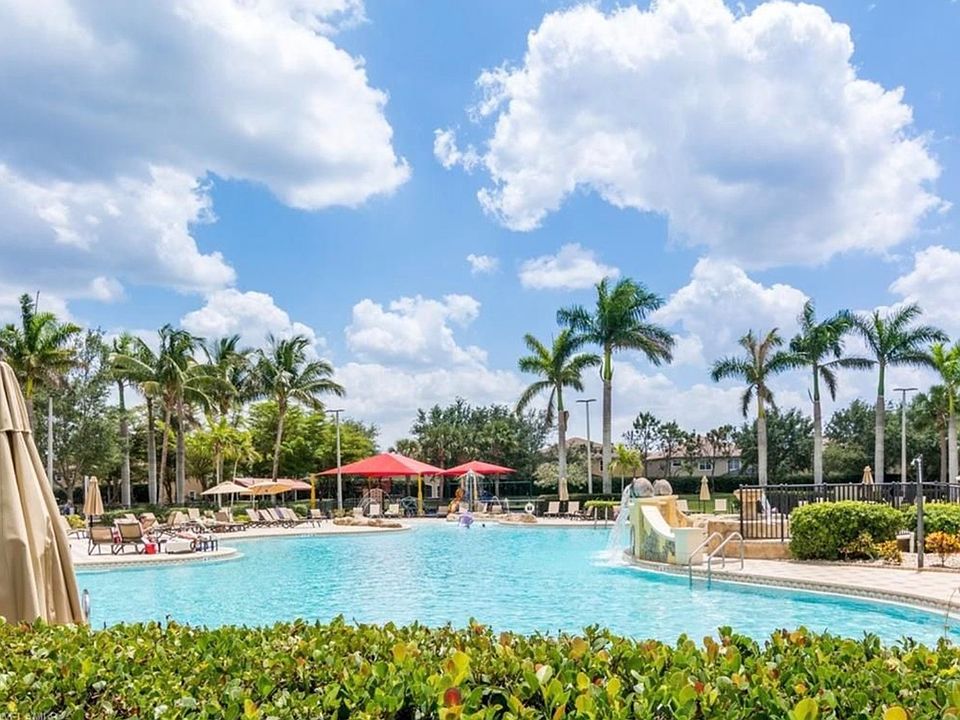 Main BellaTerra Pool