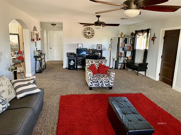 4th image of 1636 N Sunset Blvd