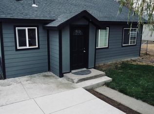 1216 S 11th St, Sunnyside, WA