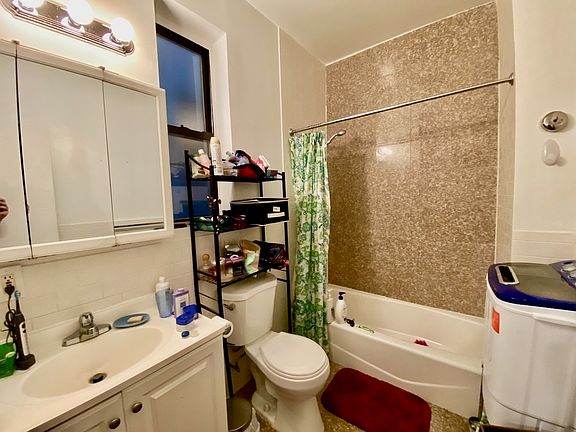 4th image of 368 W 127th St APT 12