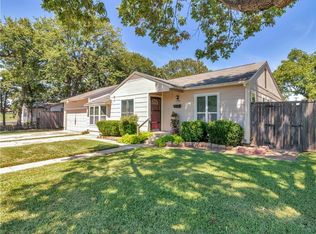 1905 Pembroke St, Irving, TX 75060