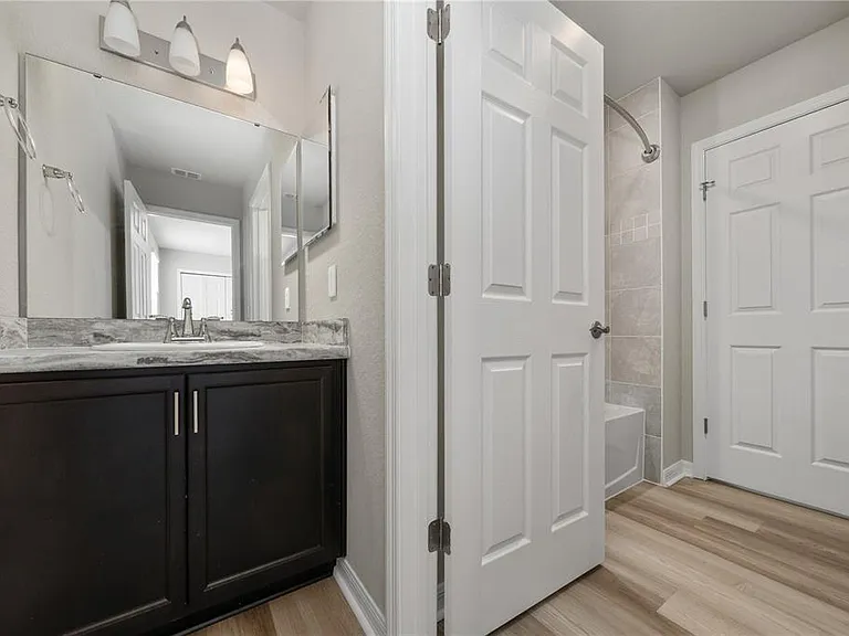 445 Silverbell Trl — Photo 27