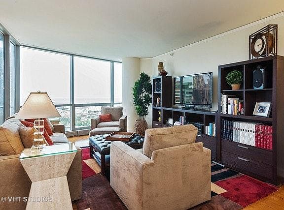 4th image of 420 E Waterside Dr Unit 2112