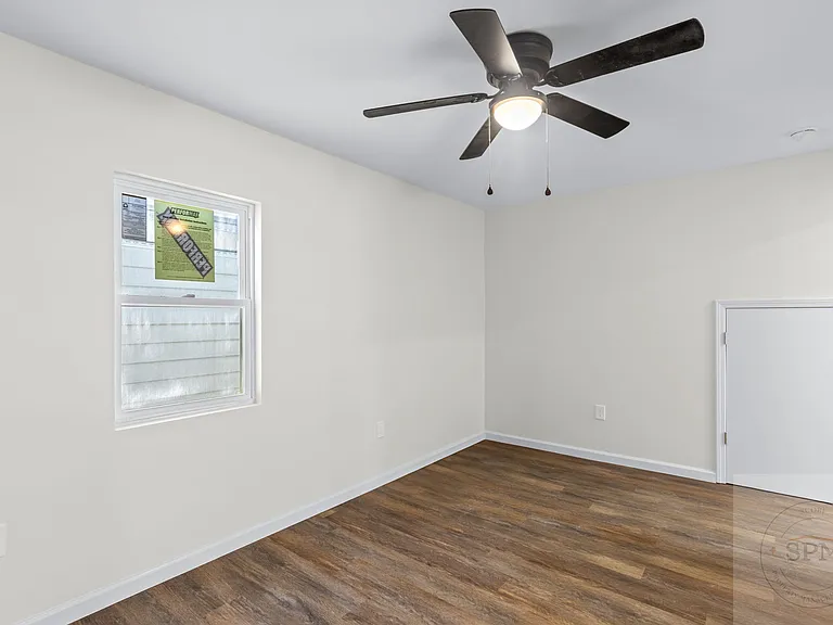 502 E Ormsby Ave #3 — Photo 6