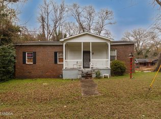 1174 Davis St E, Macon, GA 31211