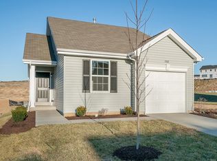 302 Maple Valley Ct, Washington, MO 63090