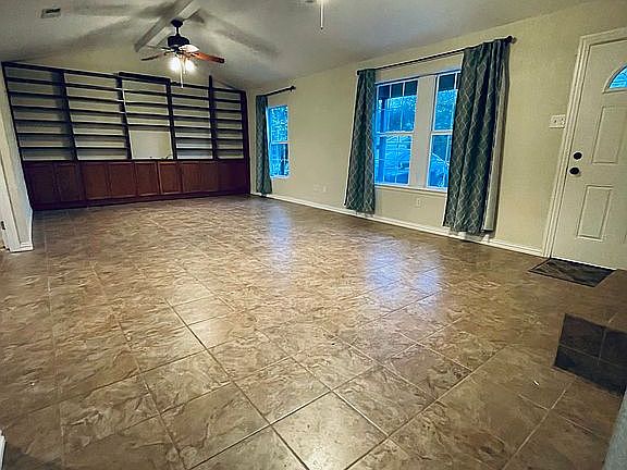 2nd image of 3609 Duke Ln