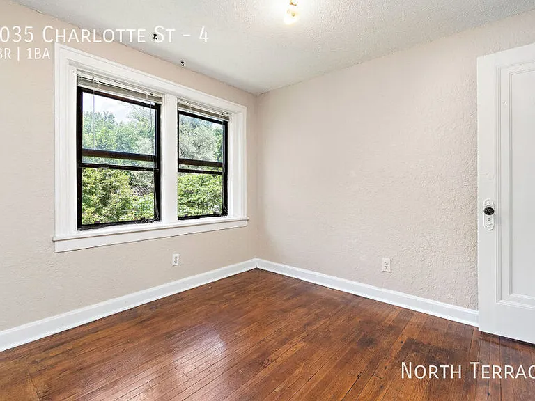 4035-4039 Charlotte — Photo 47