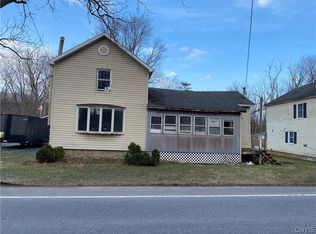 6734 Bennetts Corners Rd, Memphis, NY 13112