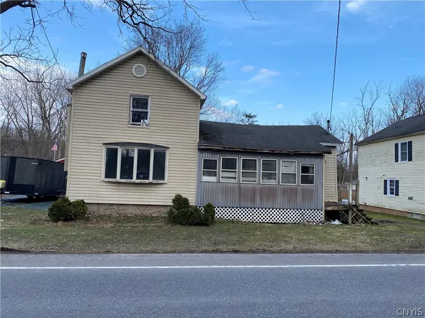 6734 Bennetts Corners Rd, Memphis, NY 13112