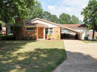 312 Poplar Dr, Kennett, MO 63857