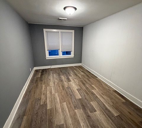 2nd image of 259 Carolina St #3