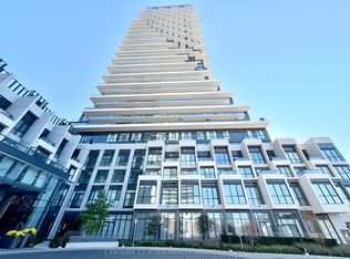 30 Inn On The Park Dr #802, Toronto, ON M3C 0P8