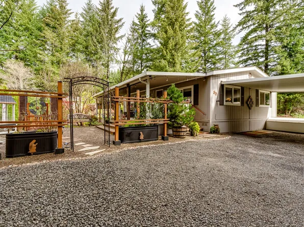 44221 McKenzie Hwy Space 35, Leaburg, OR 97489