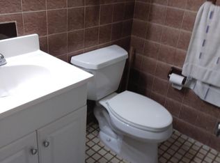 6915 Park Ave #2F, West New York, NJ 07093