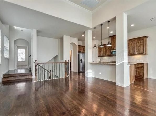 6460 Naples Dr, Irving, TX 75039