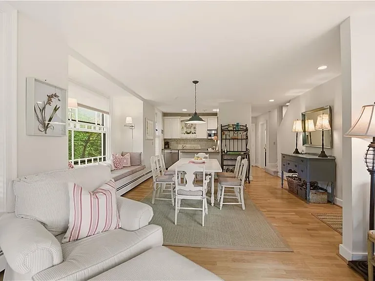158 Narragansett Ave #I — Photo 7