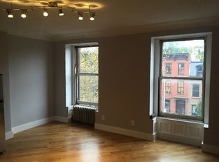 296 Vanderbilt Ave #3, Brooklyn, NY 11205