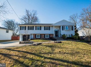 905 Deland Ave, Cherry Hill, NJ 08034