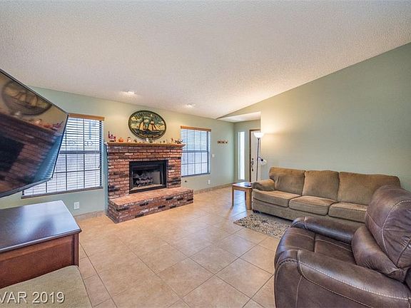 4th image of 7725 Blackbird Ave