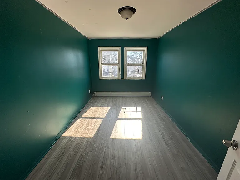73 Mapes Ave #3 — Photo 3