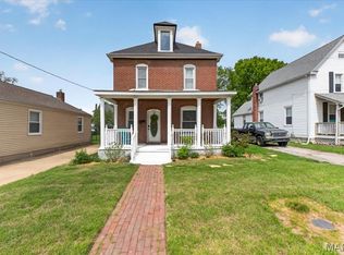 7527 Woodland Ave, Saint Louis, MO 63143