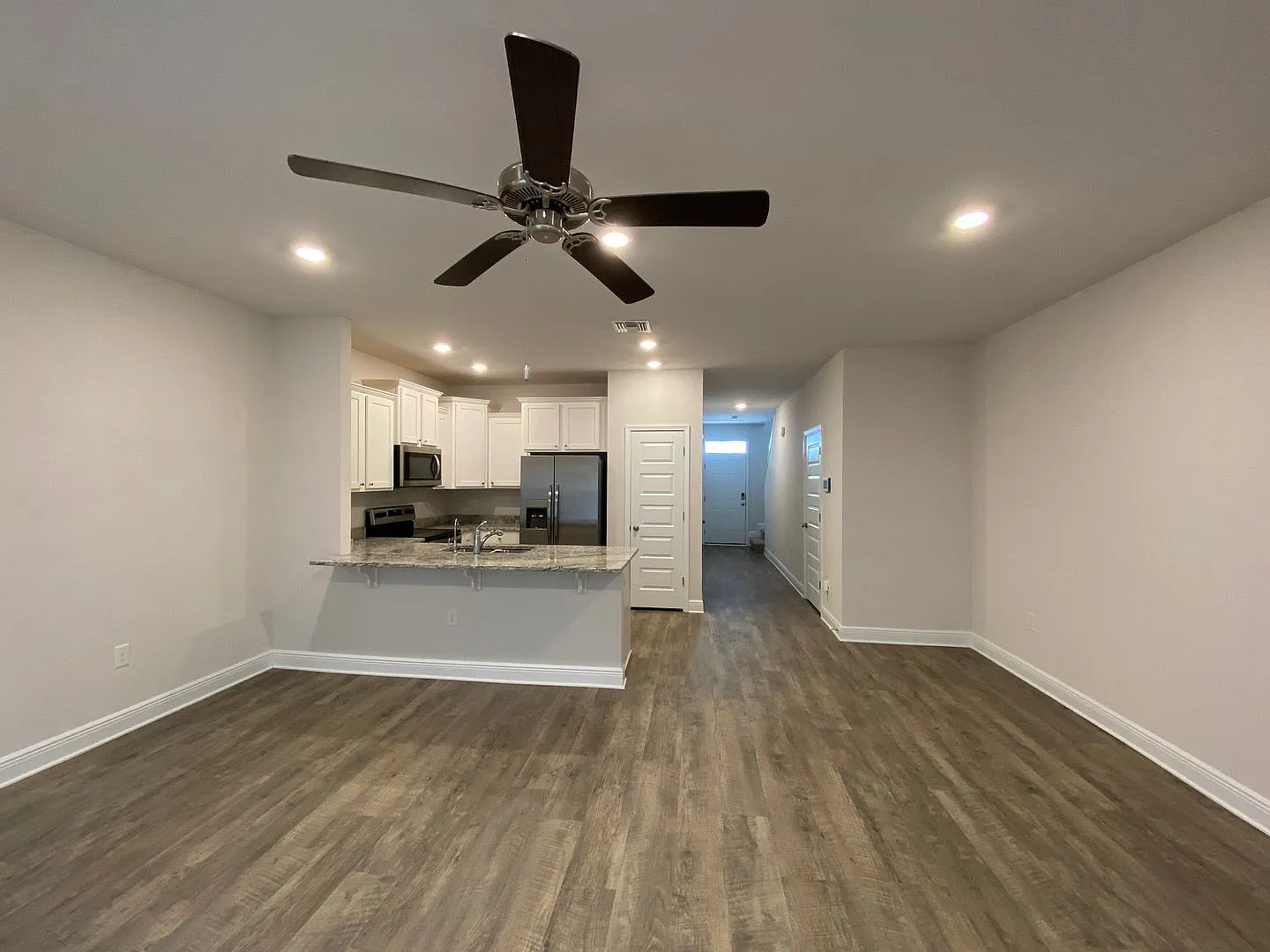 1611 Caleigh Ct Lynn Haven — Photo 4