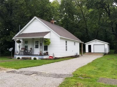 217 W Fairground Ave, Hillsboro, IL, 62049