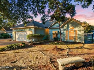 2610 Rue Palafox, Biloxi, MS 39531