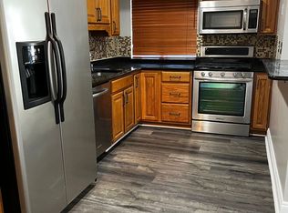 2215 Hunter Pl SE APT 104, Washington, DC 20020