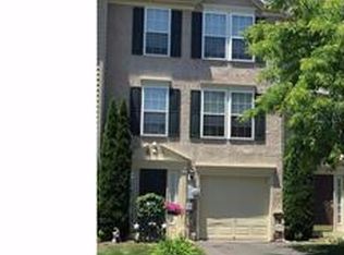 16 Dare Ln, Pottstown, PA 19465