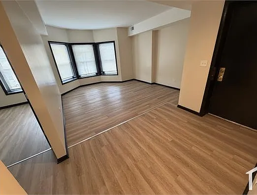 4 bed, $2,249 — Photo 2