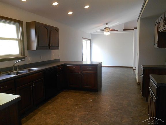 5th image of 6254 Willowbrook Dr