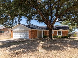 2212 Towne North Dr, Cleburne, TX 76033