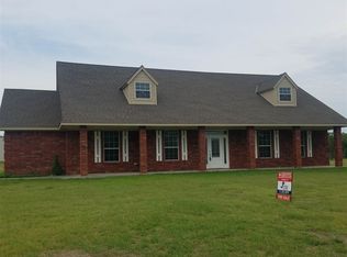 7 Bittersweet Ln, Lawton, OK 73507