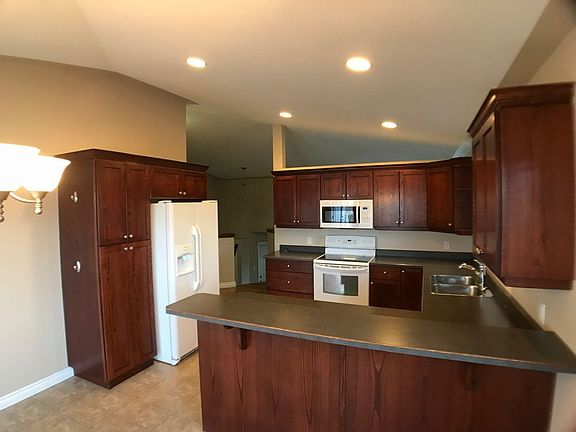 2nd image of 106A Plamondon Way