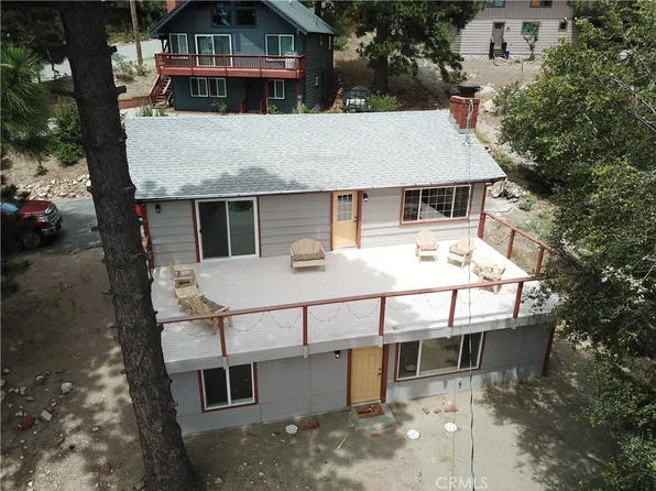 1935 Poplar Dr, Running Springs, CA 92382