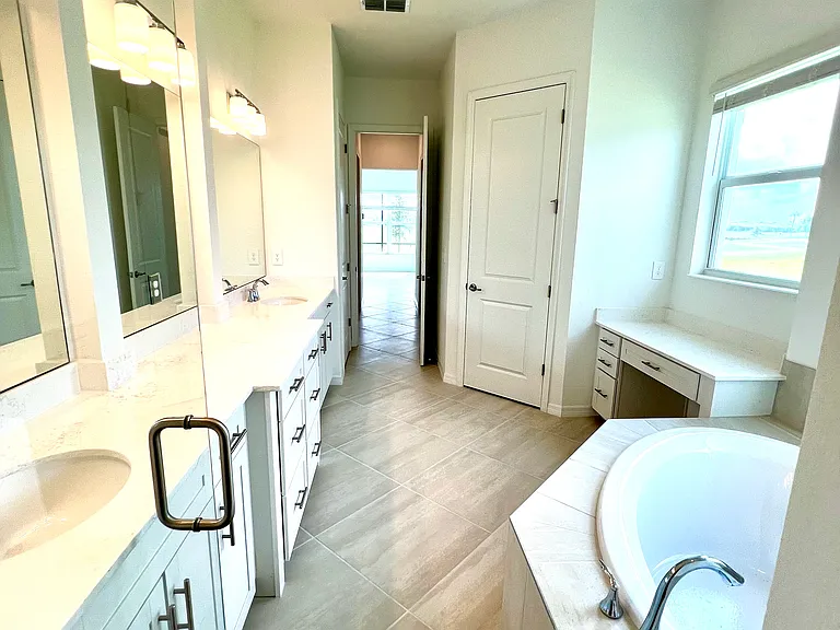 17130 Albatross Rd — Photo 30
