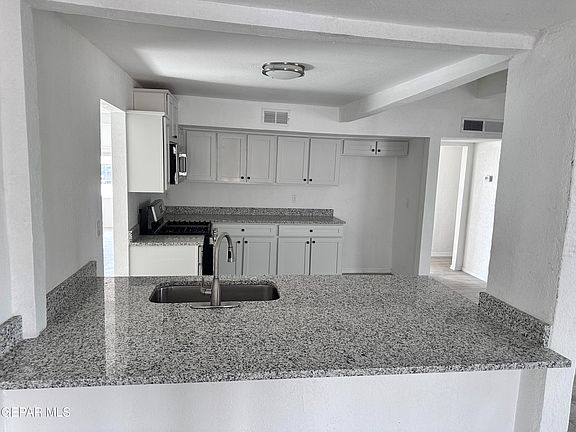5th image of 10473 Seawood Dr