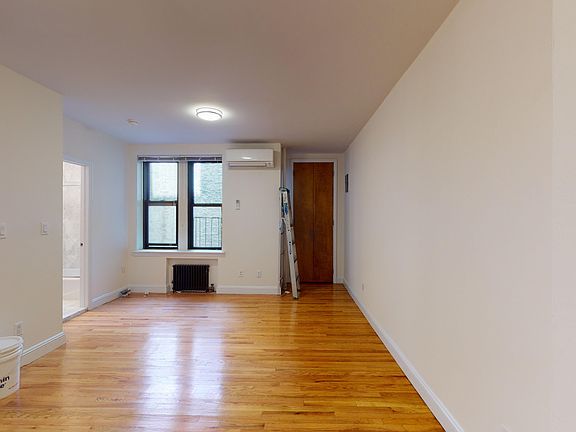 3rd image of 440 E 78th St APT 2H
