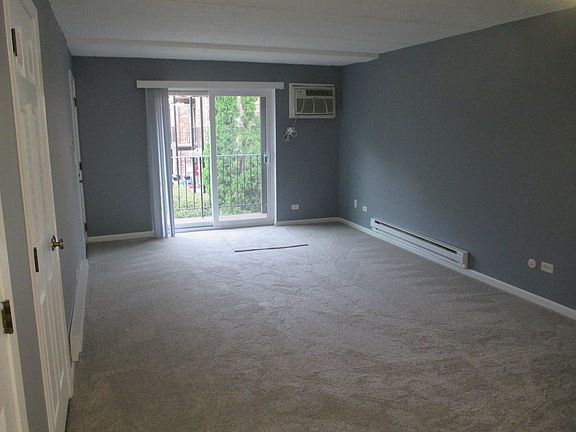 4th image of 142 Klein Creek Ct APT C