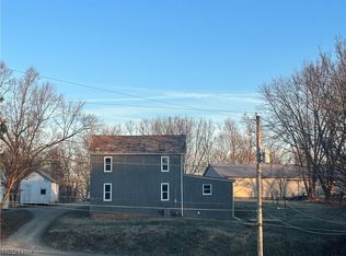 323 Chapel Dr, Caldwell, OH 43724